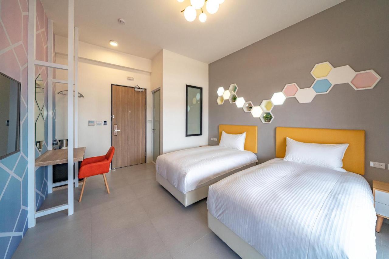 歐堤斯旅店 Otis Inn-花蓮民宿2531-2541-2555-2556號 مدينة هوالين المظهر الخارجي الصورة